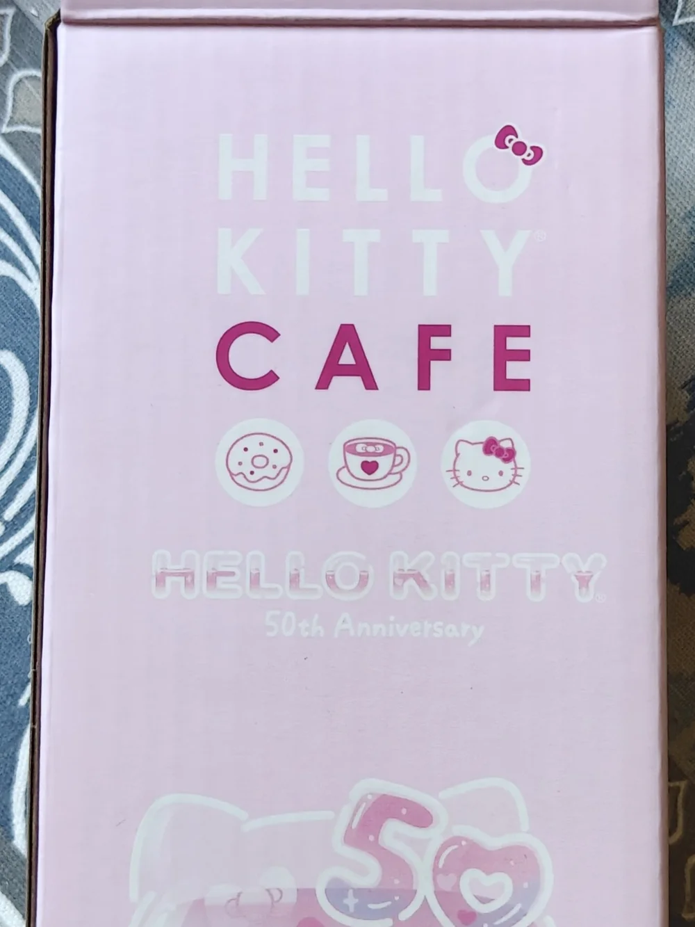 NWT Hello Kitty GLASS Tumbler with Pink Straw Topper